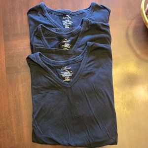 Set of 3 Calvin Klein black v neck tshirts